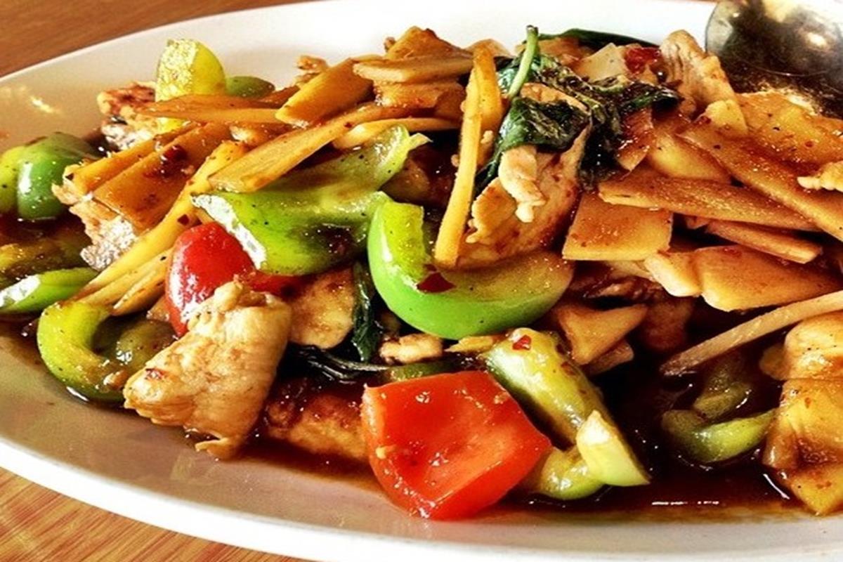 Poulet champignons bambou